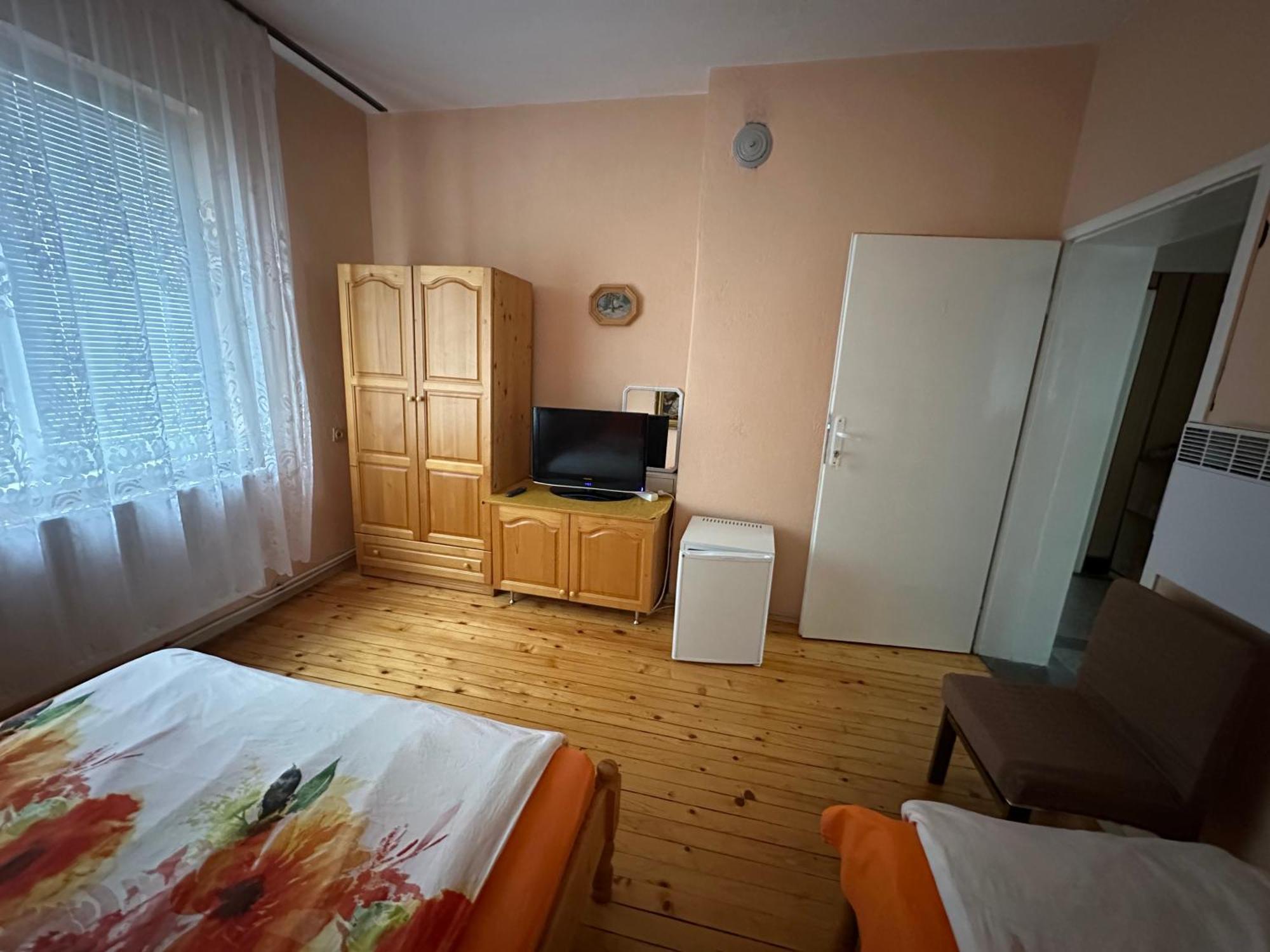 Beach Sunrise Apartments Dugi Rat Exterior foto