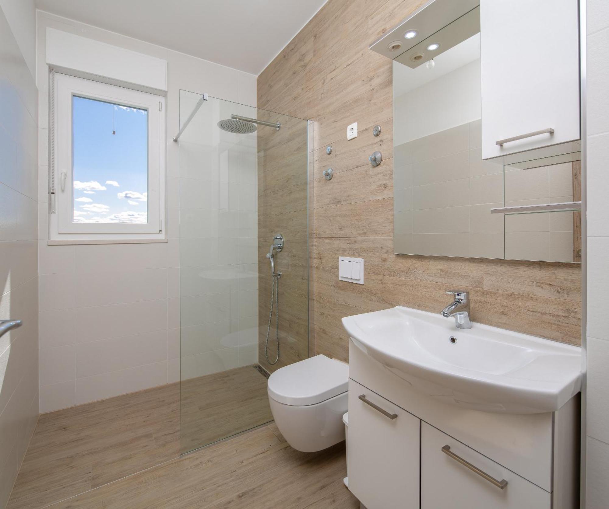Beach Sunrise Apartments Dugi Rat Exterior foto